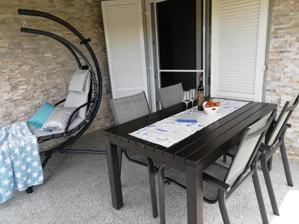 Apartment Sun & Sea Krk Town Extérieur photo